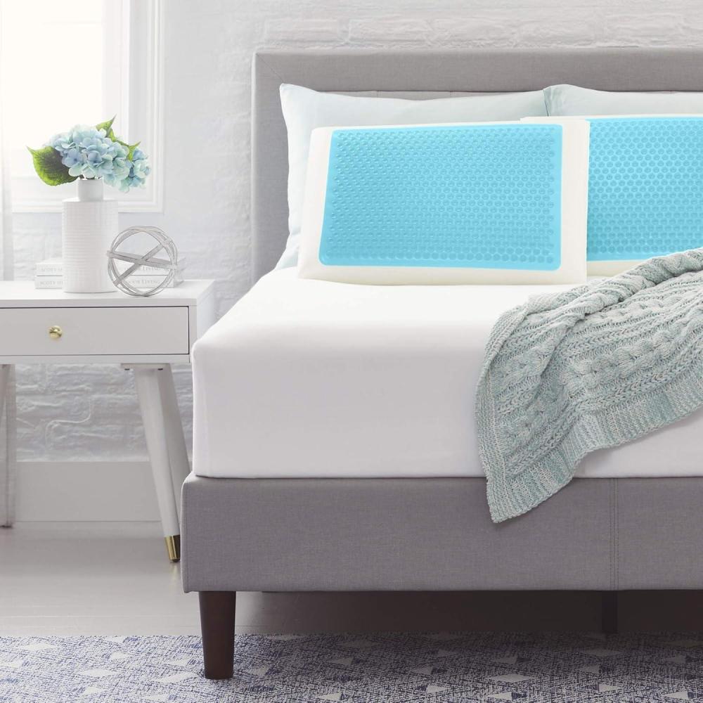 imageComfort Revolution Blue Bubble Gel  Memory Foam Pillow Standard Pack of 1 WhiteStandard