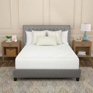 Sealy Complete Protection Waterproof Stain Protection Soft Comfort Top PerfectGrip Stretch Sidewalls Machine Washable Fitted Mattress Protector, Queen Size, White(Queen)